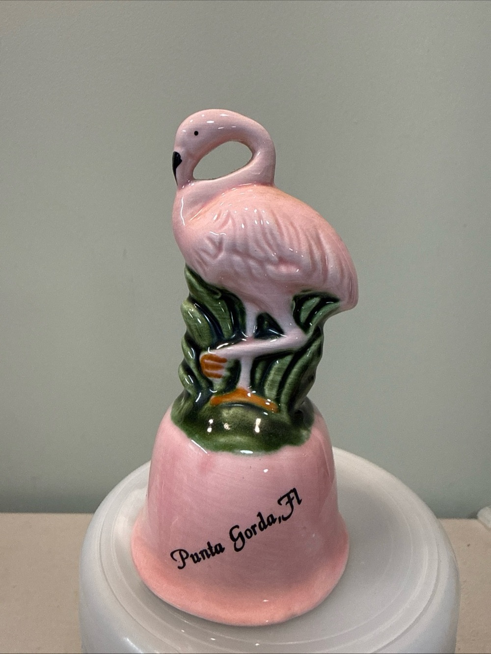 Retro PINK FLAMINGO Ceramic Florida Souvenir Bell 4.75”Made Japan